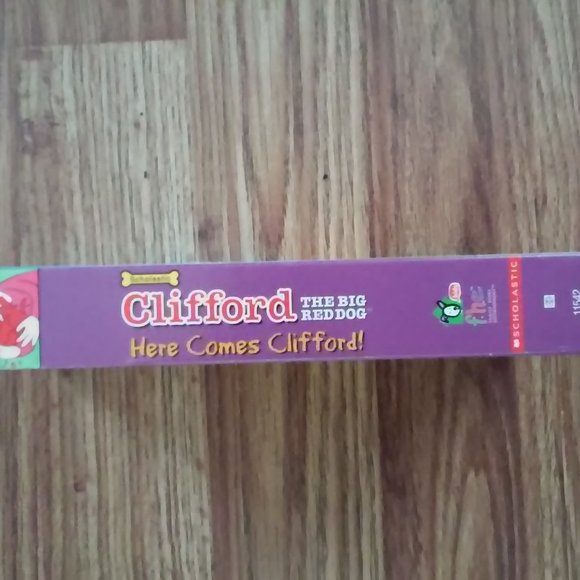 Collectable Clifford The Big Red Dog 4 Episodes VHS 45 Minutes age 3 & Up Perfec - Picture 3 of 4